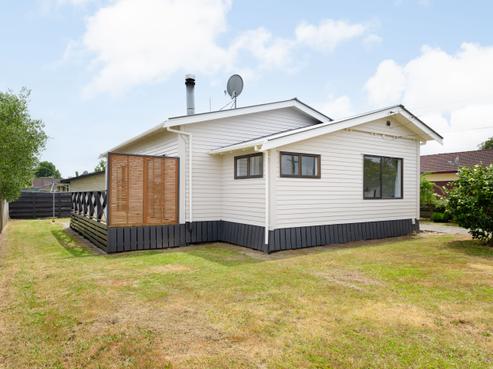 16 Howden Road, Fairfield