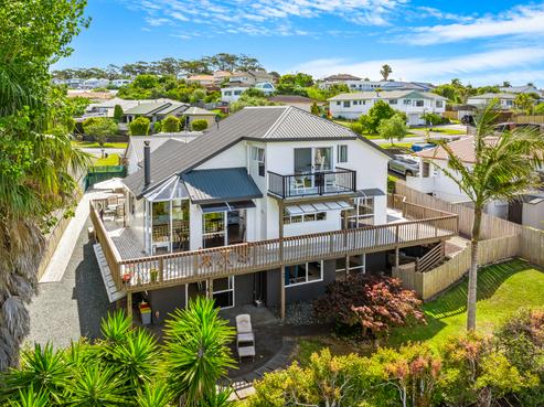 12 Castaway Place, Gulf Harbour