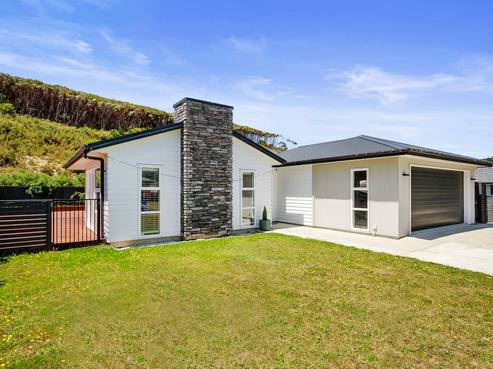 37 Brian Morgan Terrace, Wainuiomata