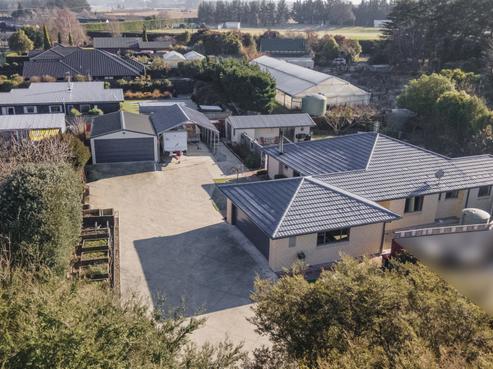 587 Upper Sefton Road, Sefton