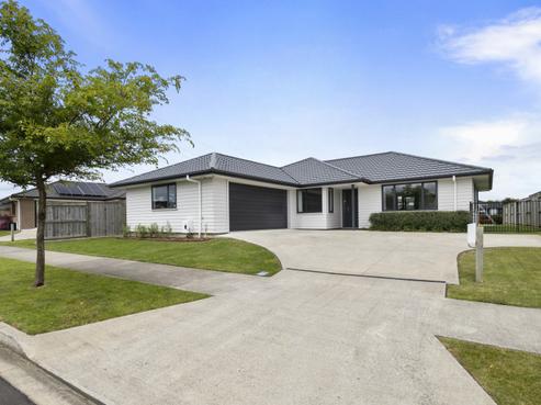 21 Sardinia Grove, Fitzherbert