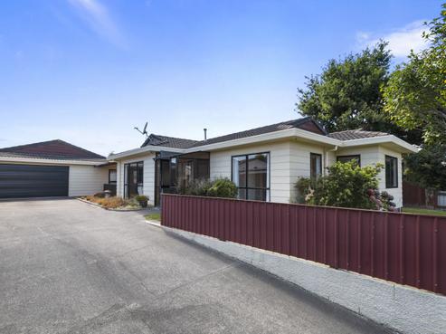 12 Cargill Grove, Kelvin Grove