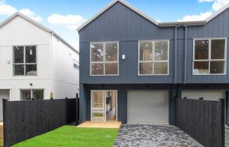 25 Yellow Pear Lane, Karaka