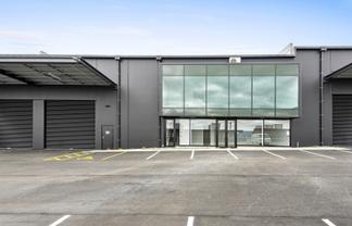 High spec industrial - Northside
