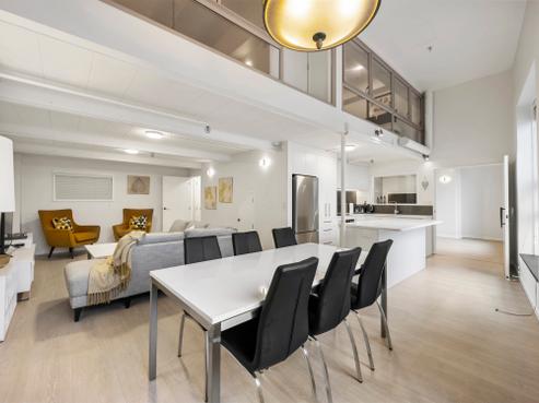 102/107 Thorndon Quay, Thorndon
