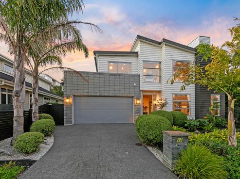 17 Remuremu Street, Long Bay