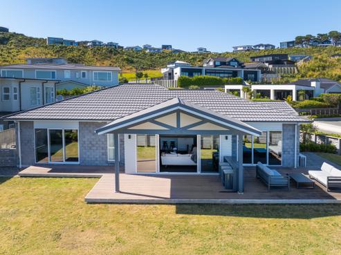 25 Ken Douglas Drive, Aotea