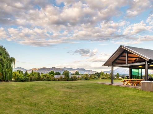 58 Oak Lane, Wanaka