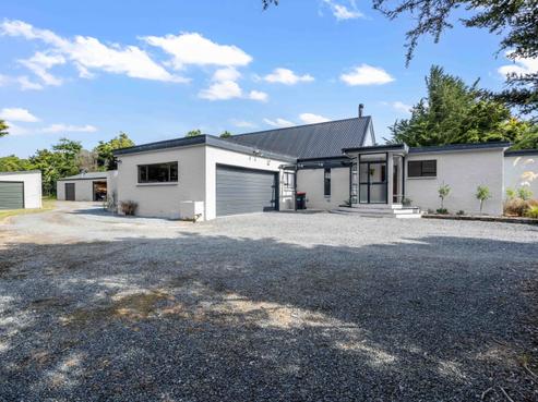 126A Grant Road, Otatara
