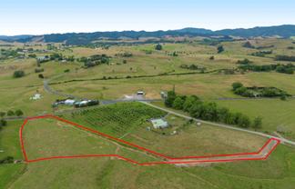 24 Miller Road, Mangatangi