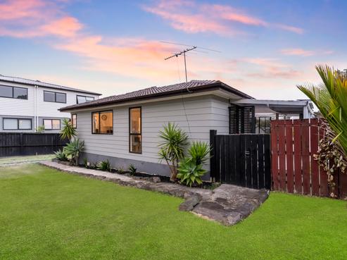 21 Fitzherbert Avenue, West Harbour