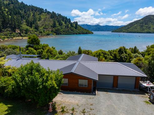 19 Mccormicks Road, Queen Charlotte Sound
