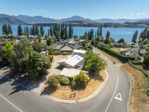 38 Sargood Drive, Wanaka