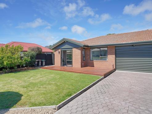 2/49 Cowes Street, Avondale