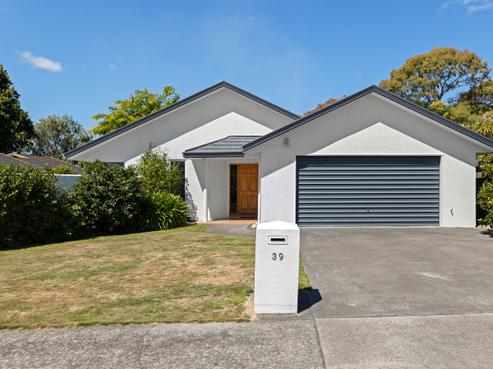 39 Brooklyn Drive, Redwoodtown