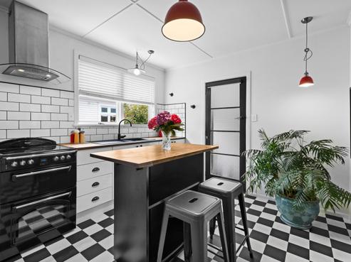 1/502 Saint Aubyn Street West, Hastings