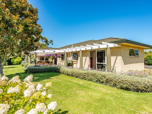 13 Norfolk Drive, Otamatea