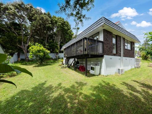 4B Tusac Place, Totara Vale