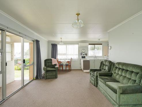 2/168 Balmoral Drive, Appleby