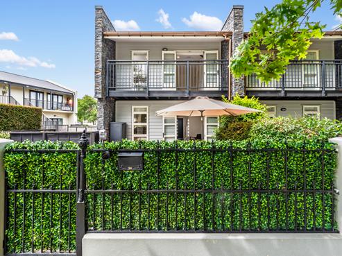 24/2 Cawley Street, Ellerslie