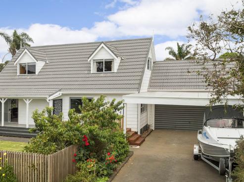 2 Marina Way, Athenree