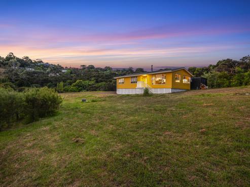 12 Te Toki Road, Ostend