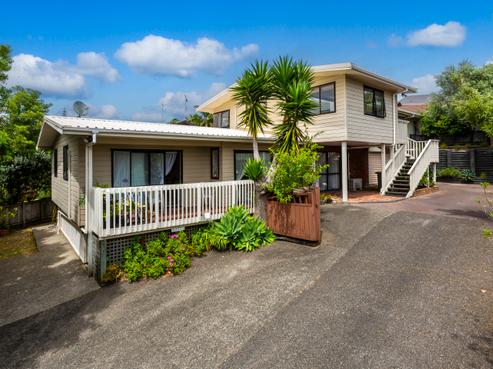 34 Unsworth Drive, Unsworth Heights