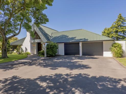 13 Avoca Place, Darfield