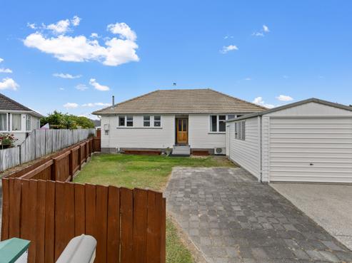 8 Le Quesne Place, Fairfield