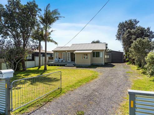212 Otahu Road, Whangamata
