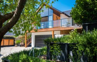 87 Marlborough Ridge Drive, Fairhall