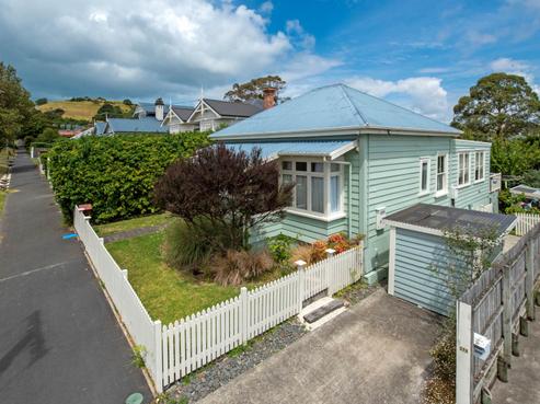 37 Ewen Alison Avenue, Devonport