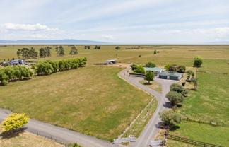 1411 State Highway 25, Pipiroa
