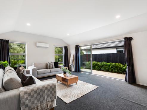10 Sharman Place, Wigram