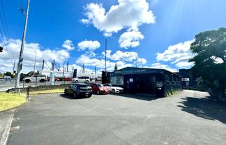 Corner This Corner! Prime Exposure 