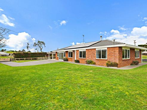 14 Sherwood Drive, Glenbrook