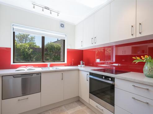 2/38 Martin Street, Monaco