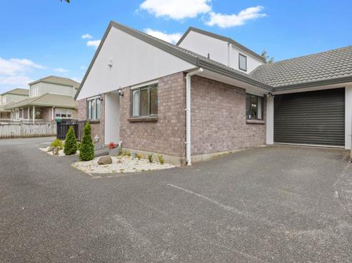 25 Central Park Drive, Te Atatu South