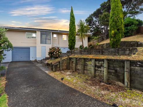 1/73 Girrahween Drive, Totara Vale