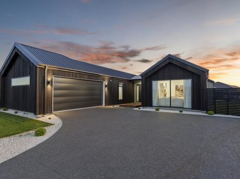 51 Candlesticks Crescent, Lincoln