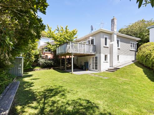 22 Ranui Crescent, Khandallah
