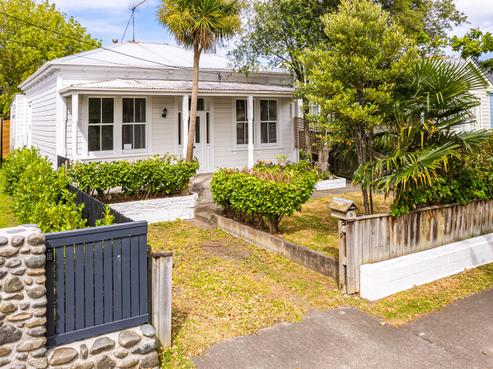 35 Halswell Street, Whanganui Central