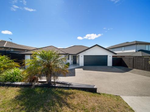 8 Artists Avenue, Beachlands