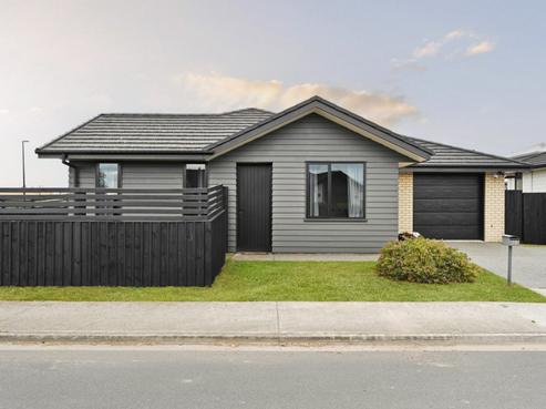 18 Faber Place, Rototuna North