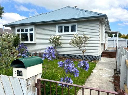 19 Seddon Street, Temuka