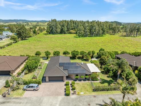 17 Inverness Lane, Waipu