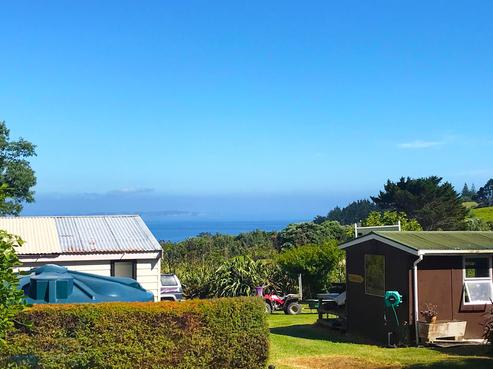 4 Ocean View Crescent, Rakino Island