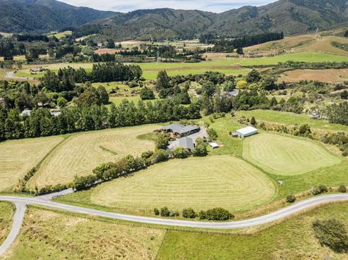 68A Marchant Road, Pakuratahi