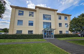 STAND-ALONE, ROAD FRONT OFFICE OPPORTUNITY
