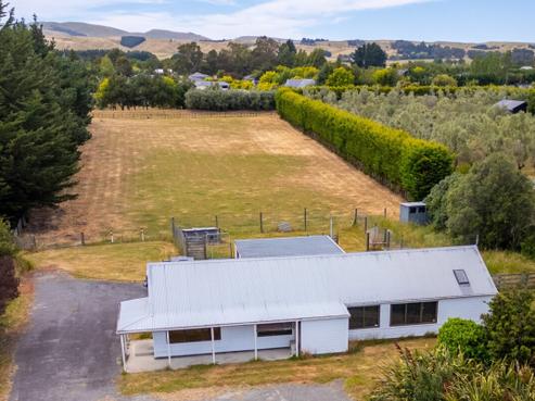 111 Jellicoe Street, Martinborough